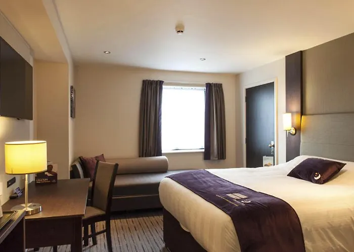 Premier Inn Southampton City Centre